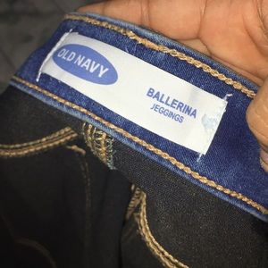 OLD NAVY JEANS